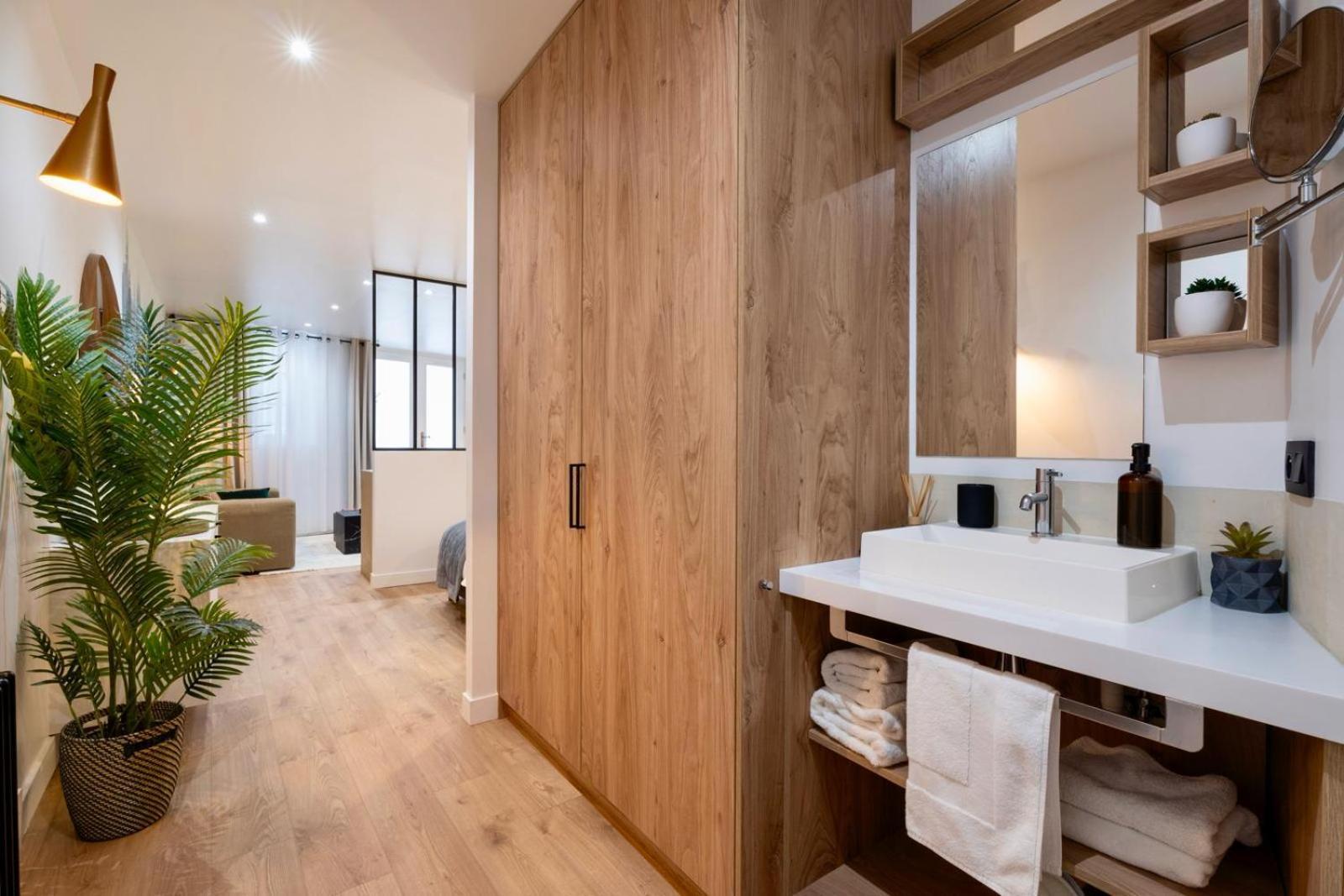 Appartement Cosy A 9 Min A Pied De La Cathedrale Notre Dame Parigi Esterno foto