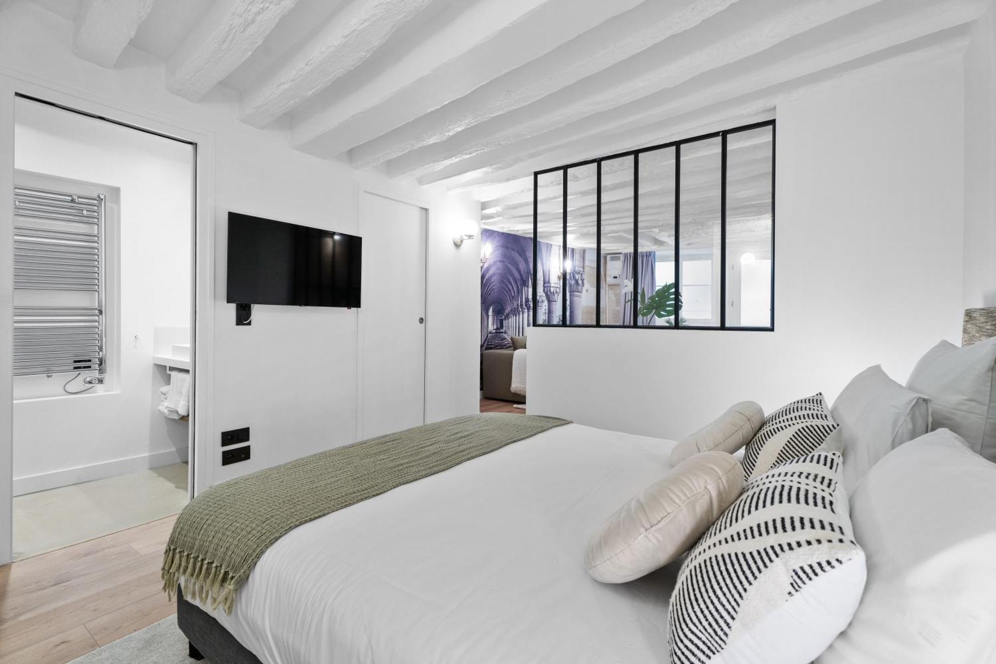Appartement Cosy A 9 Min A Pied De La Cathedrale Notre Dame Parigi Esterno foto